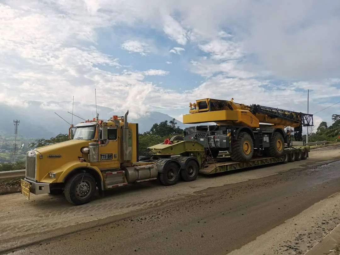 Transporte de Maquinaria para Infraestructura