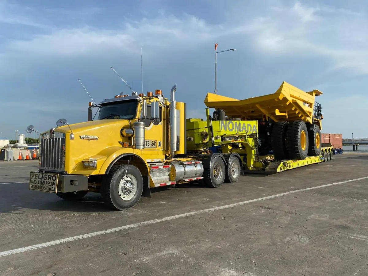 Transporte de Maquinaria Pesada para Minería